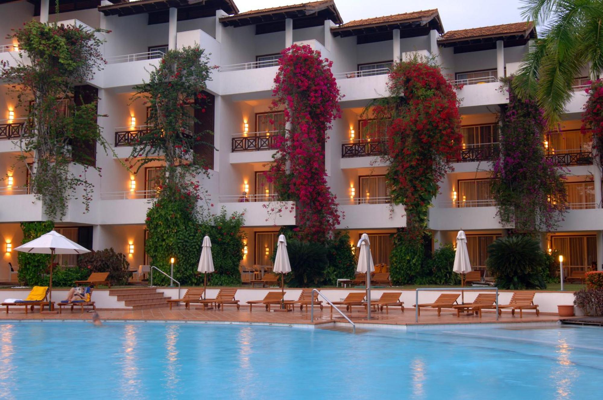 Lanka Princess All Inclusive Hotel Бентота Экстерьер фото